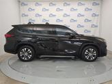 Thumbnail of 2022 Opulent Amber Toyota Highlander