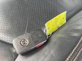 Thumbnail of 2018 Bright White Clearcoat Chrysler Pacifica