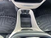 Thumbnail of 2018 Bright White Clearcoat Chrysler Pacifica