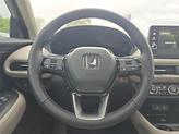 Thumbnail of 2026 Solar Silver Metallic Honda HR-V