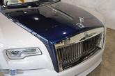 Thumbnail of 2018 Arctic White / Midnight Sapphire Rolls-Royce Dawn