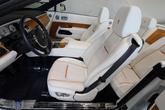 Thumbnail of 2018 Arctic White / Midnight Sapphire Rolls-Royce Dawn