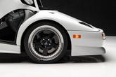 Thumbnail of 1999 White Lamborghini Diablo