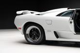 Thumbnail of 1999 White Lamborghini Diablo