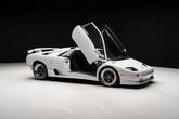 Thumbnail of 1999 White Lamborghini Diablo