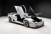 Thumbnail of 1999 White Lamborghini Diablo