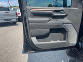 Thumbnail of 2024 Onyx Black GMC Sierra 2500