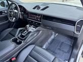Thumbnail of 2022 White / Black Porsche Cayenne