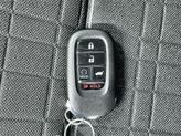 Thumbnail of 2025 Platinum White Pearl Honda HR-V