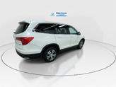 Thumbnail of 2016 White Honda Pilot