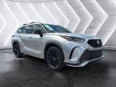Photo of 2023 Celestial Silver Metallic Toyota Highlander