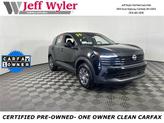 Photo of 2025 Super Black Nissan Kicks