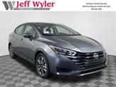 Photo of 2025 Gun Metallic Nissan Versa