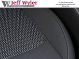 Thumbnail of 2025 Glacial White Pearl Kia Sorento