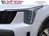 Thumbnail of 2025 Glacial White Pearl Kia Sorento