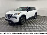 Thumbnail of 2025 Everest White Pearl Nissan Rogue