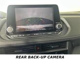 Thumbnail of 2025 Everest White Pearl Nissan Rogue