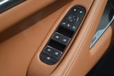 Thumbnail of 2025 Mjst Whte INFINITI QX60