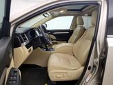 Thumbnail of 2015 Tan Toyota Highlander