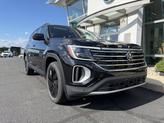 Thumbnail of 2026 Deep Black Pearl Volkswagen Atlas