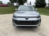 Thumbnail of 2025 Pyrite Silver Metallic Volkswagen Tiguan