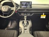 Thumbnail of 2026 Platinum White Pearl Honda HR-V