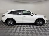 Thumbnail of 2026 Platinum White Pearl Honda HR-V