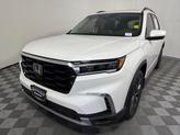 Thumbnail of 2024 Platinum White Honda Pilot