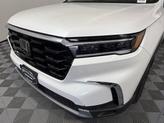 Thumbnail of 2024 Platinum White Honda Pilot