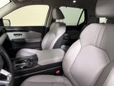 Thumbnail of 2025 Lunar Silver Metallic Honda Pilot