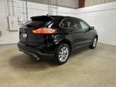 Thumbnail of 2024 Agate Black Metallic Ford Edge