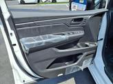 Thumbnail of 2025 Platinum White Pearl Honda Odyssey