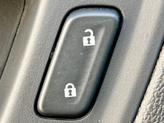Thumbnail of 2016 Silver Ice Metallic Chevrolet Colorado