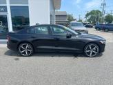 Thumbnail of 2025 Onyx Black Metallic Volvo S60
