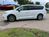 Thumbnail of 2023 Bright White Clearcoat Chrysler Pacifica