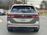 Thumbnail of 2025 Avocado Green Pearl Volkswagen Atlas