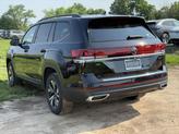 Thumbnail of 2025 Deep Black Pearl Volkswagen Atlas