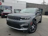 Thumbnail of 2024 Baltic Gray Metallic Clearcoat Jeep Grand Cherokee
