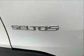 Thumbnail of 2024 Clear White/Black Roof Kia Seltos