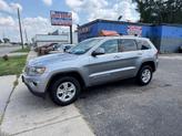 Photo of 2016 Gray Jeep Grand Cherokee