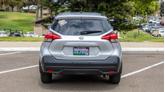 Thumbnail of 2020 Brilliant Silver Nissan Kicks