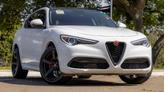 Thumbnail of 2018 White Alfa Romeo Stelvio