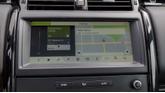 Thumbnail of 2019 Fuji White Land Rover Discovery