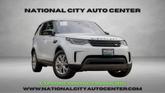 Photo of 2019 Fuji White Land Rover Discovery