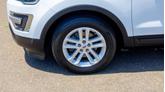 Thumbnail of 2016 Oxford White Ford Explorer
