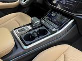 Thumbnail of 2025 Glacier White Metallic Audi Q7