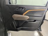 Thumbnail of 2023 Onyx Black GMC Canyon