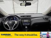 Thumbnail of 2014 Silver Nissan Rogue