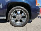 Thumbnail of 2009 Deep Blue Metallic GMC Yukon