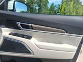 Thumbnail of 2022 Glacial White Pearl Kia Telluride